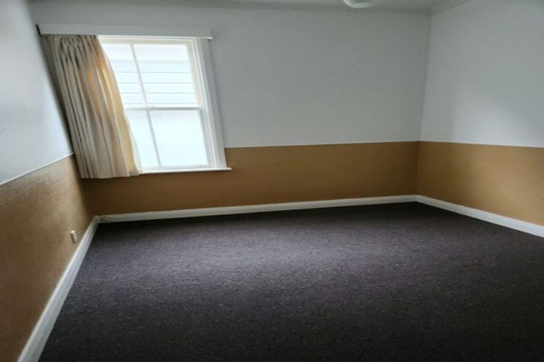 Photo of property in 22 Roy Street, Newtown, Wellington, 6021