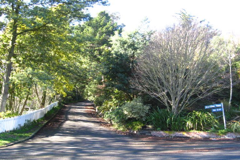 Photo of property in 8 Sherwood Lane, Cashmere, Christchurch, 8022