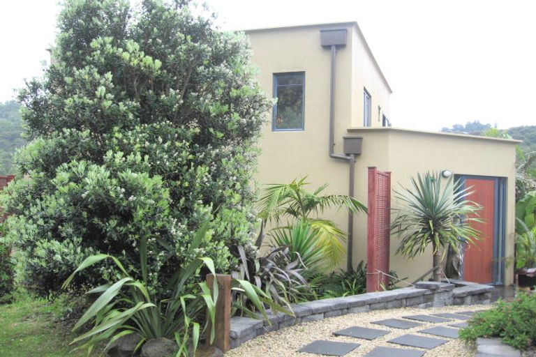 Photo of property in 119a Glendhu Road, Bayview, Auckland, 0629