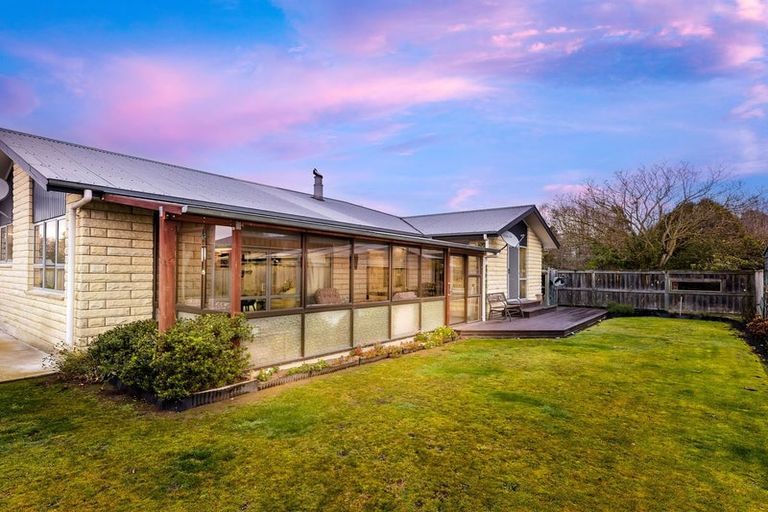 Photo of property in 25 Smith Street, Waimate, 7924