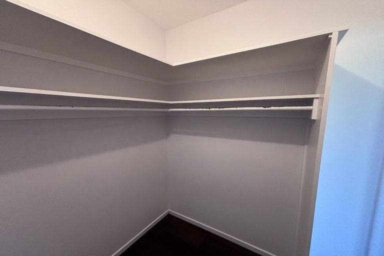 Photo of property in 1/99 Major Hornbrook Road, Mount Pleasant, Christchurch, 8081
