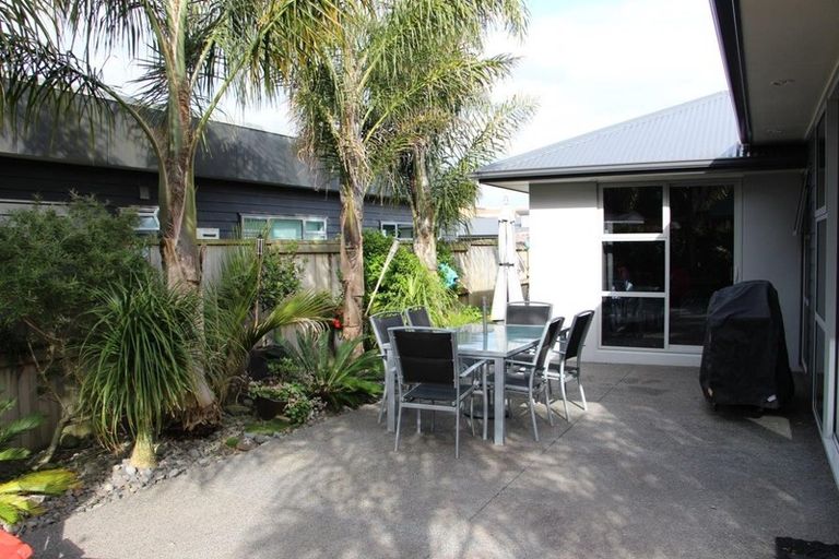 Photo of property in 12 The Rocks, Flagstaff, Hamilton, 3210