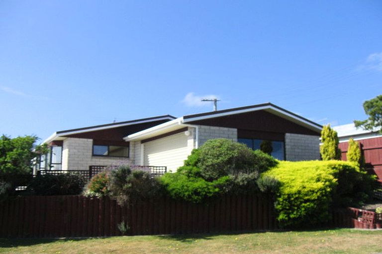 Photo of property in 27 Mandalay Terrace, Khandallah, Wellington, 6035