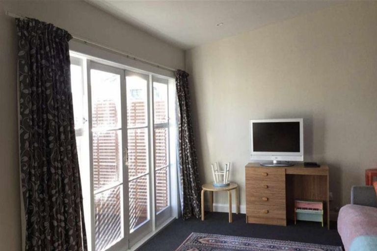 Photo of property in 65 Kennedy Road, Napier South, Napier, 4110