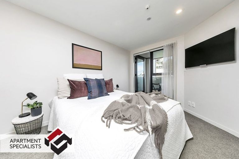 Photo of property in The Mews, 2/8 Basque Road, Eden Terrace, Auckland, 1021