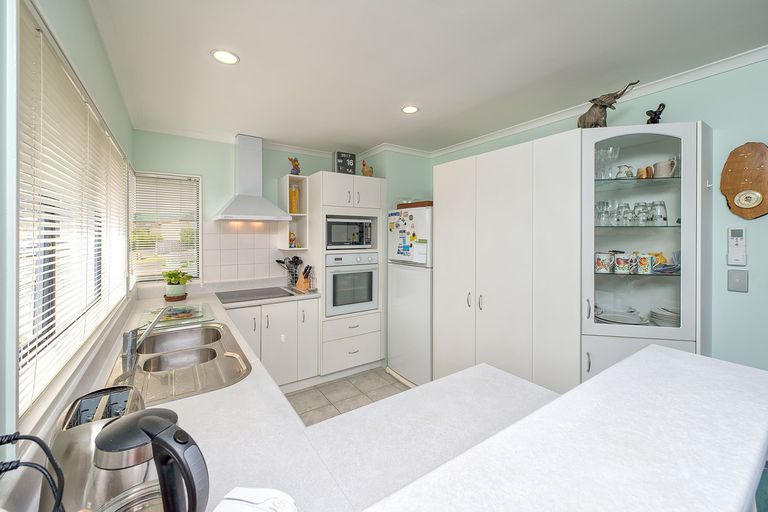 Photo of property in 21 Castlemaine Close, Dannemora, Auckland, 2016