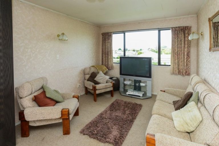 Photo of property in 231a Warwick Road, Mayfair, Hastings, 4122