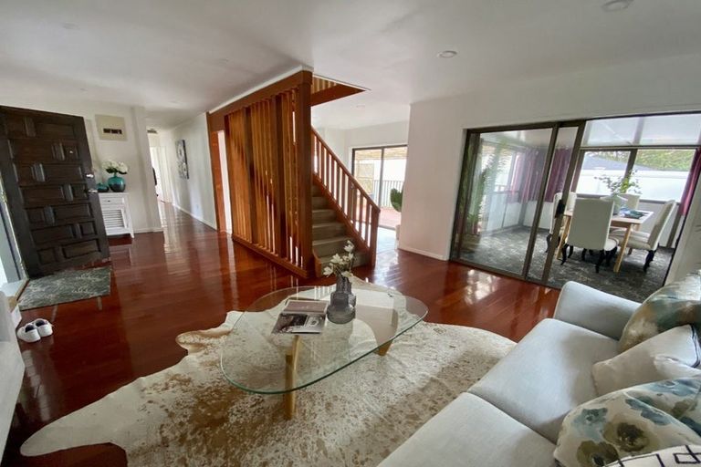 Photo of property in 40 Tudor Road, Henderson, Auckland, 0610