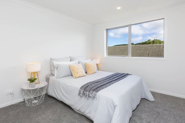 Photo of property in 44d Pine Avenue, Upper Hutt Central, Upper Hutt, 5018