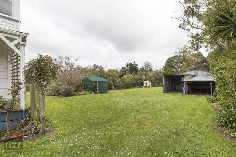 Photo of property in 34 Lees Road, Feilding, 4775