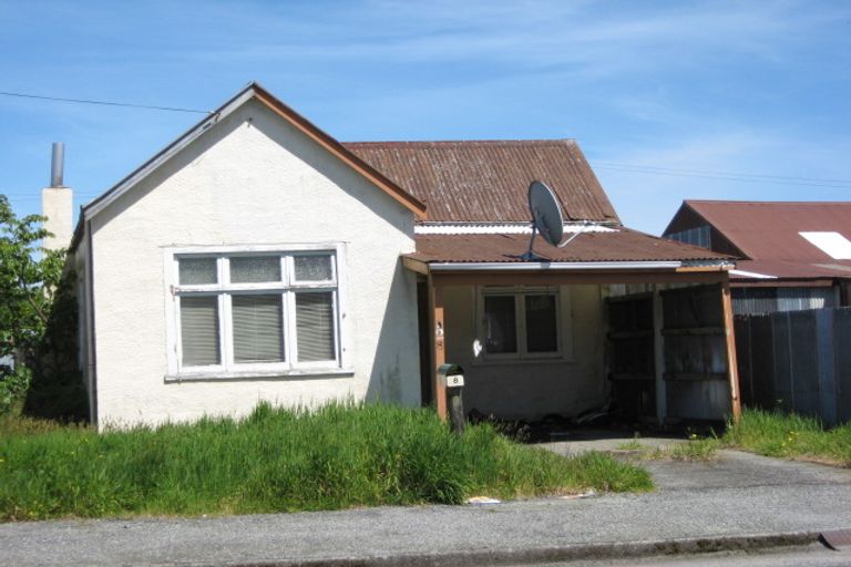 Photo of property in 8 Adderley Street, Westport, 7825