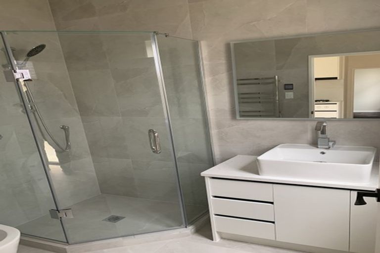 Photo of property in 112 Mcquoids Road, Flat Bush, Auckland, 2019