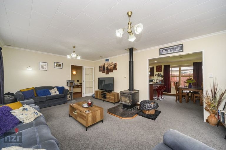 Photo of property in 54 John F Kennedy Drive, Milson, Palmerston North, 4414