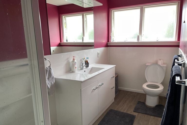 Photo of property in 2/5 Pitt Place, St Albans, Christchurch, 8014