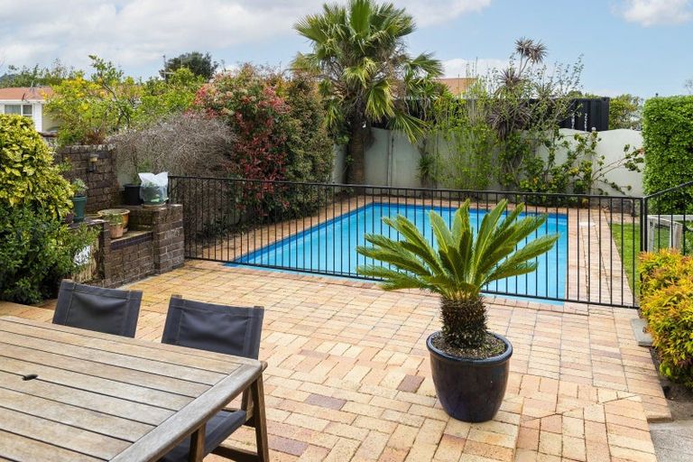 Photo of property in 24 Asquith Street, Te Hapara, Gisborne, 4010