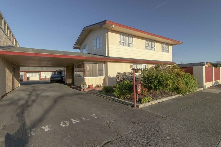 Photo of property in 17/376 Kennedy Road, Pirimai, Napier, 4112