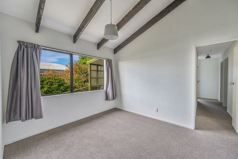 Photo of property in 305 Kennedy Road, Onekawa, Napier, 4110