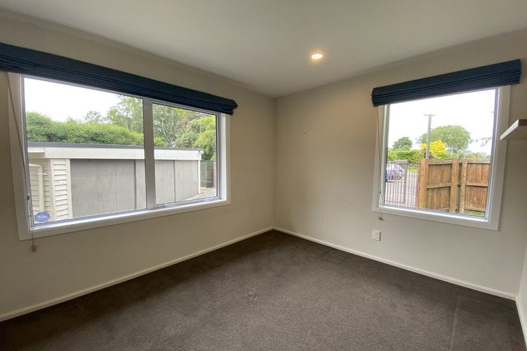 Photo of property in 29 Woodford Terrace, Ilam, Christchurch, 8053
