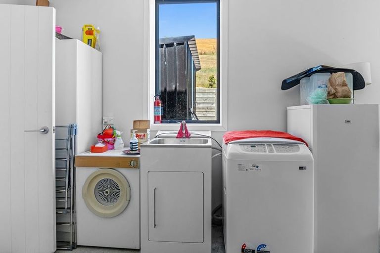 Photo of property in 22 Genia Drive, Wakefield, 7025