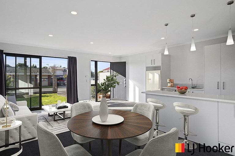 Photo of property in 1/107 Edinburgh Street, Pukekohe, 2120