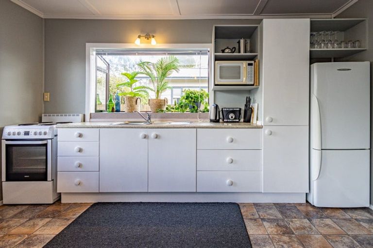 Photo of property in 17c Millar Street, National Park, Owhango, 3989