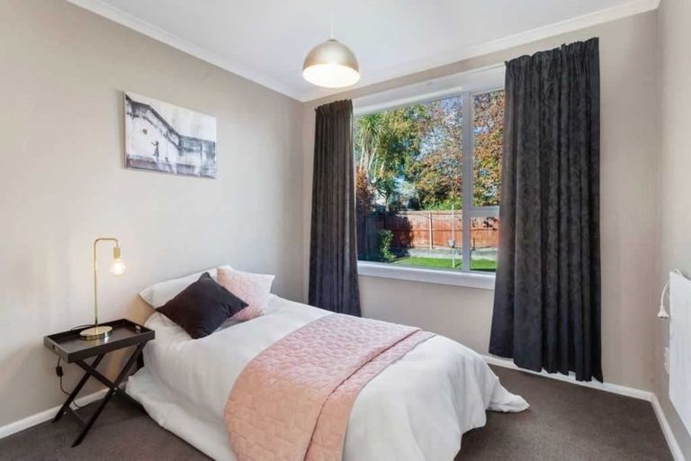 Photo of property in 5 Skye Place, Burnside, Christchurch, 8053