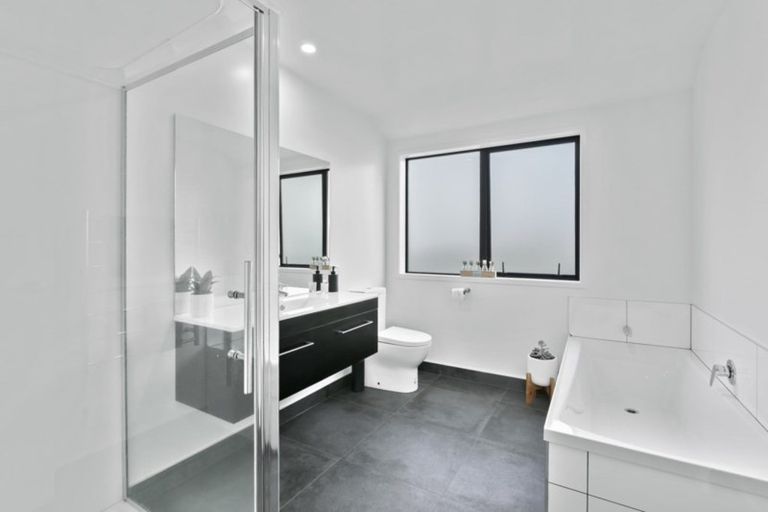 Photo of property in 55b Beach Road, Katikati, 3129