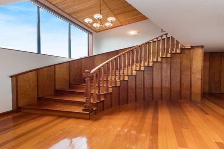 Photo of property in 134h Rangatira Road, Beach Haven, Auckland, 0626