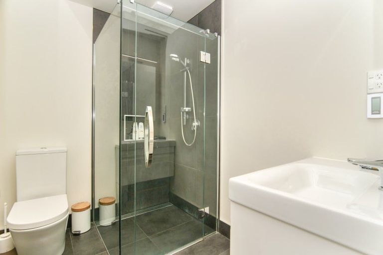 Photo of property in 17 Abattoir Road, Westport, 7825