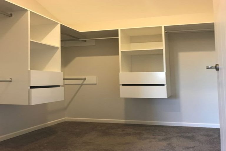 Photo of property in 48 Butler Stoney Crescent, Silverdale, 0932