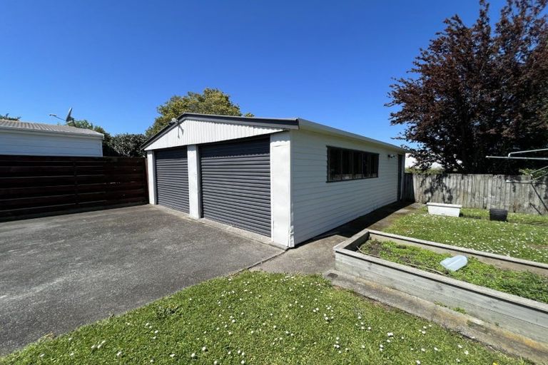 Photo of property in 12 Geraldine Crescent, Cloverlea, Palmerston North, 4412