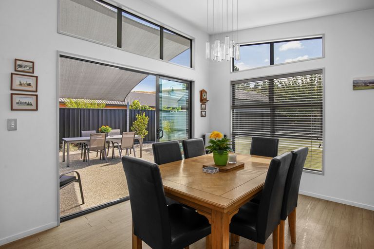 Photo of property in 25 Albert Drive, Clyde, 9330