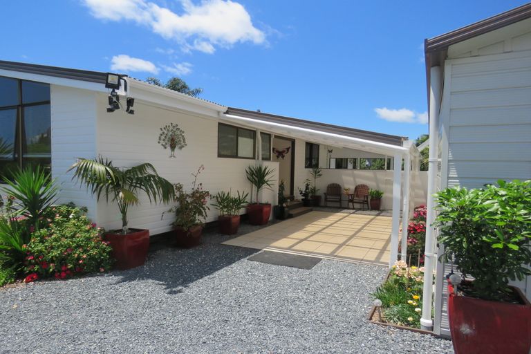 Photo of property in 31 Orchard Road, Kerikeri, 0295