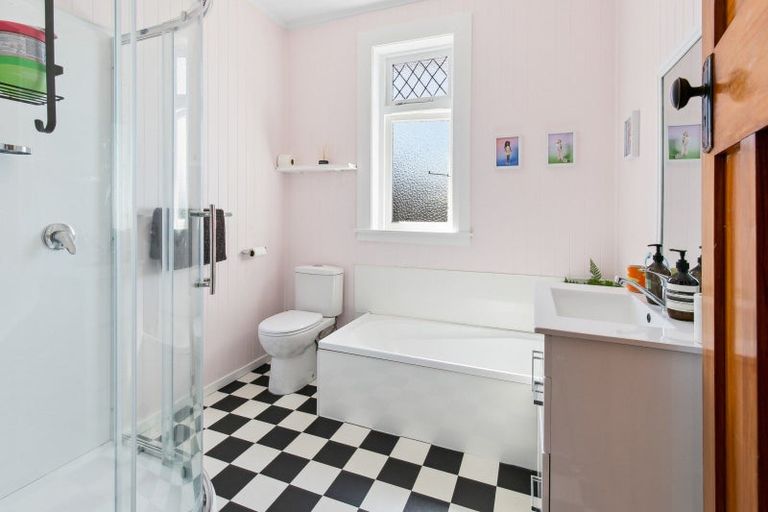 Photo of property in 1 Fortunatus Street, Brooklyn, Wellington, 6021