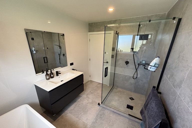 Photo of property in 17 Endurance Rise, Orewa, 0931