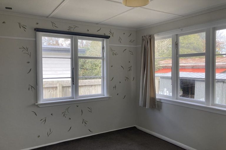 Photo of property in 18 Stokes Crescent, Maeroa, Hamilton, 3200