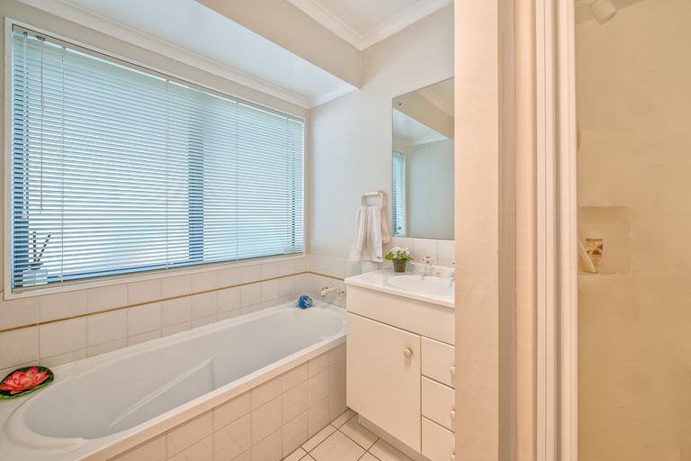 Photo of property in 21 Castlemaine Close, Dannemora, Auckland, 2016