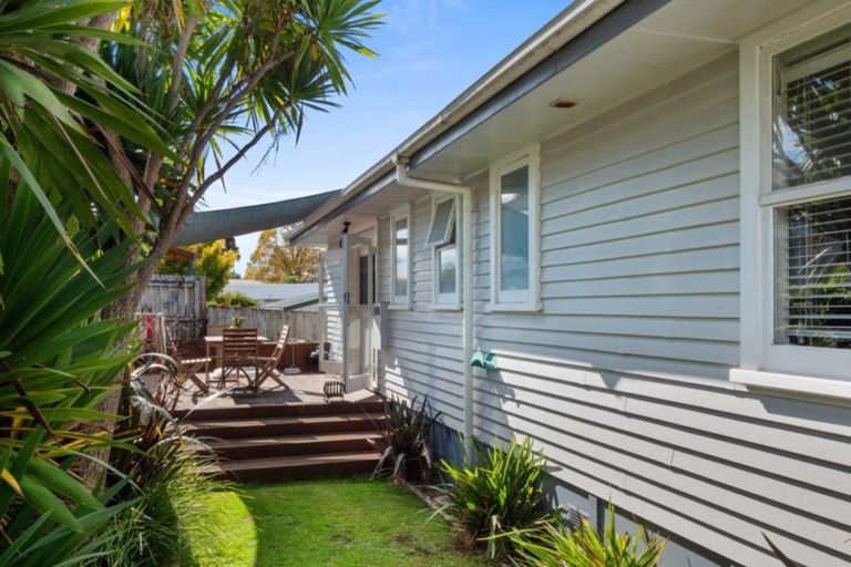 Photo of property in 40 Windsor Road, Bellevue, Tauranga, 3110