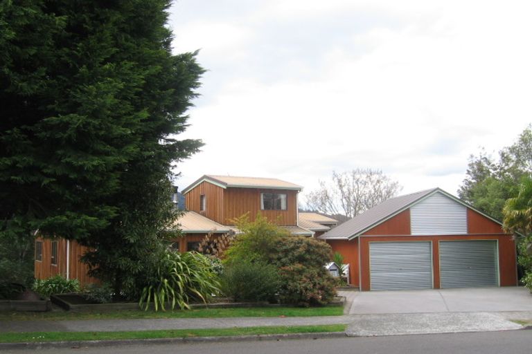 Photo of property in 8 Buchanan Place, Sunnybrook, Rotorua, 3015
