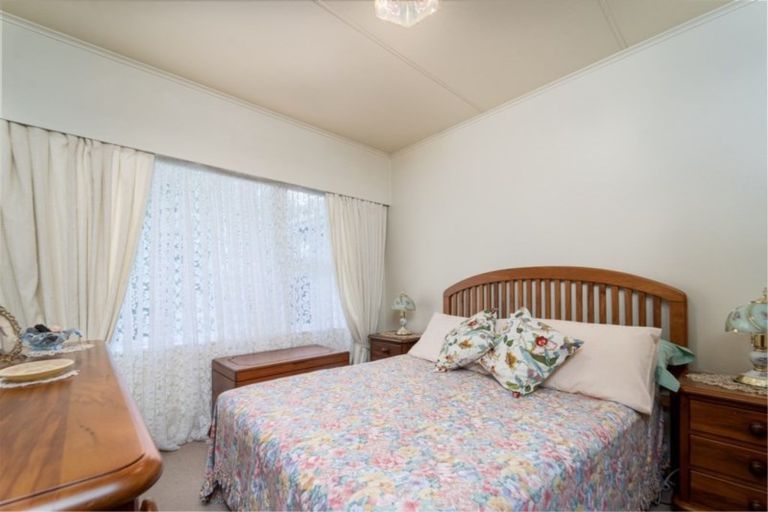 Photo of property in 25 William Benton Street, Featherston, 5710