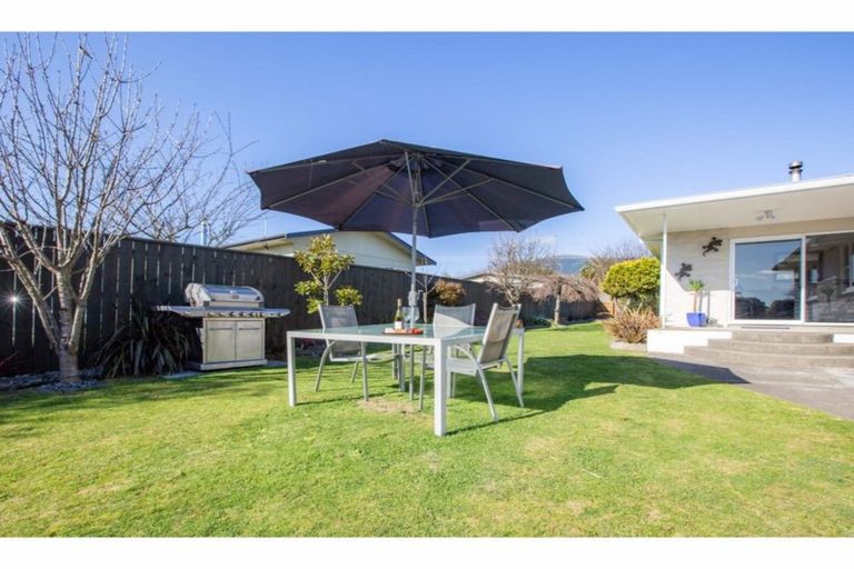 Photo of property in 22 Keats Crescent, Stoke, Nelson, 7011