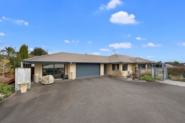 Photo of property in 5 Caversham Drive, Rototuna, Hamilton, 3210