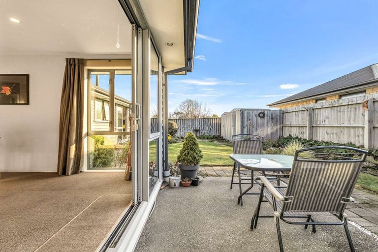 Photo of property in 28 Northwater Drive, Northwood, Christchurch, 8051