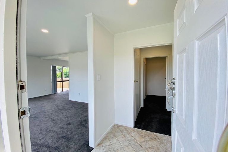 Photo of property in 12 Fourth View Avenue, Beachlands, Auckland, 2018