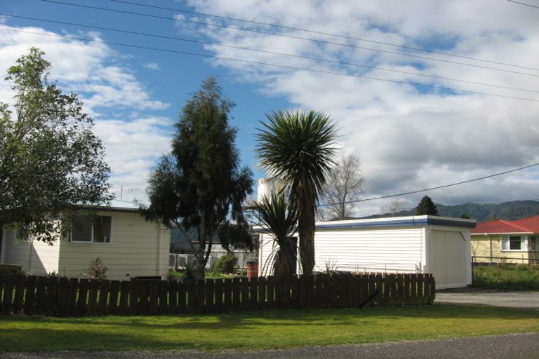 Photo of property in 19 Upper Kokatahi Road, Kokatahi, Hokitika, 7881