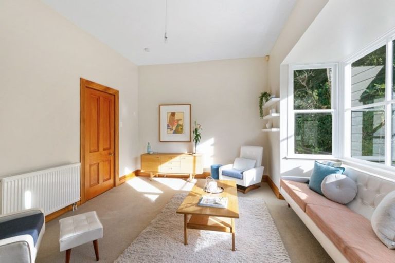 Photo of property in 82 Todman Street, Brooklyn, Wellington, 6021