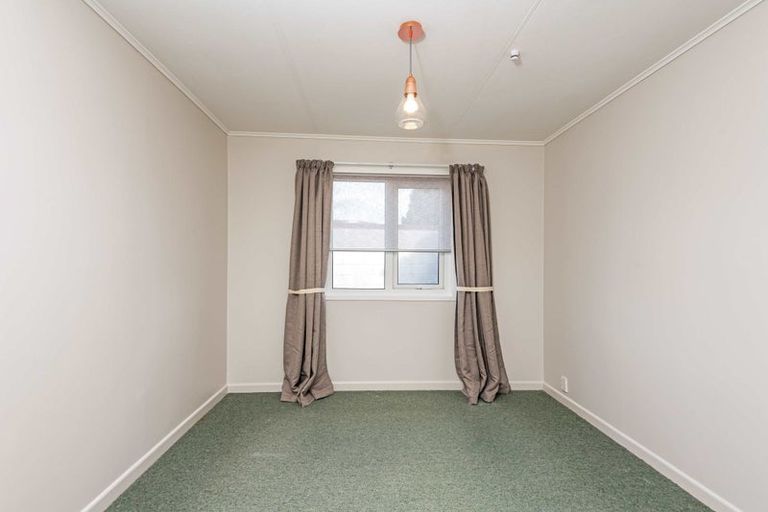 Photo of property in 95 Dittmer Drive, West End, Palmerston North, 4412