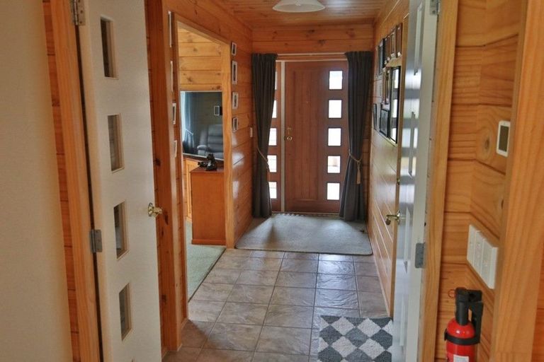 Photo of property in 2 Halyard Loop, Haruru, 0204