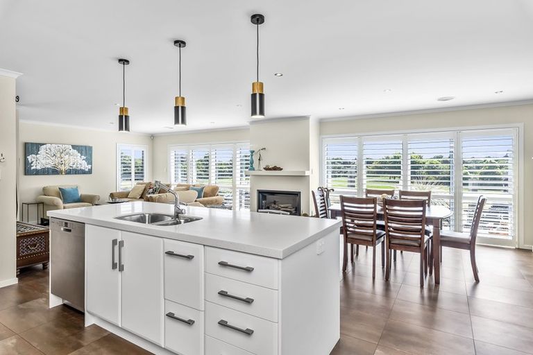 Photo of property in 21 Jade Lane, Paraparaumu, 5032