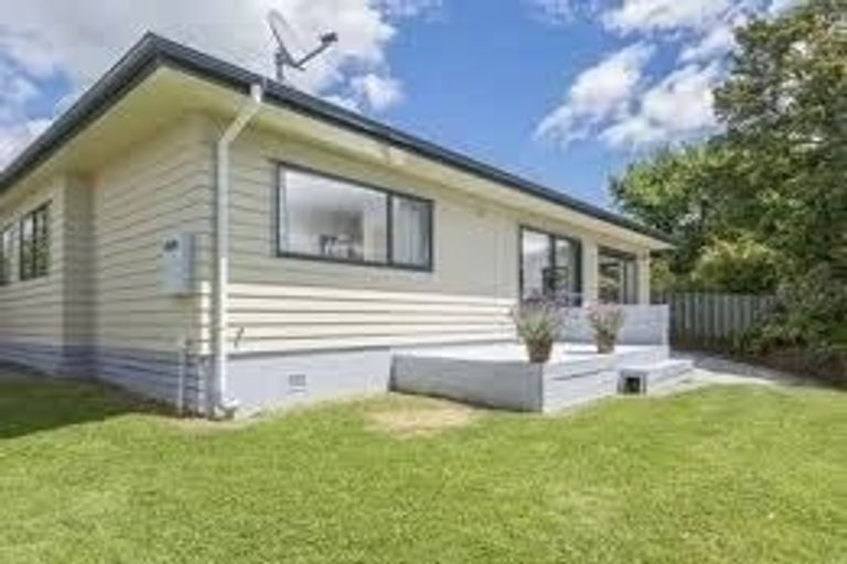 Photo of property in 80a Welcome Bay Road, Welcome Bay, Tauranga, 3112